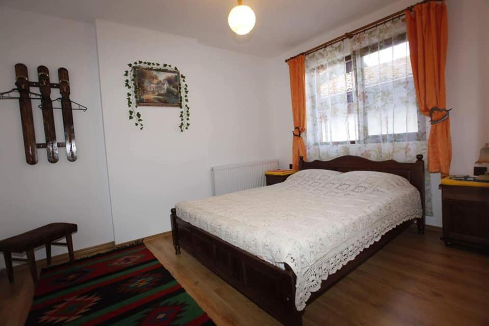 Hotel Радкината Къща Koprivshtitsa Esterno foto