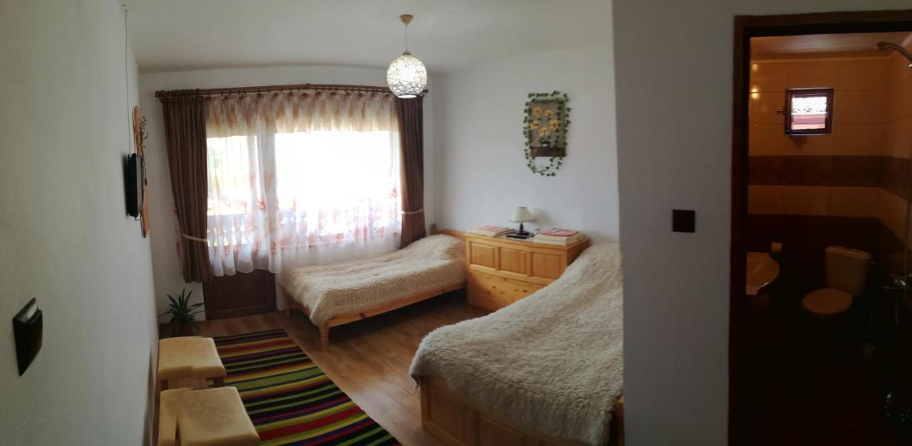 Hotel Радкината Къща Koprivshtitsa Esterno foto