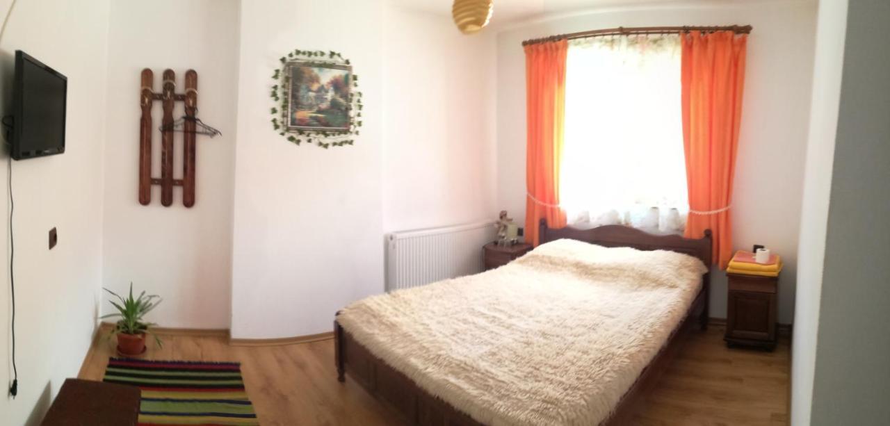 Hotel Радкината Къща Koprivshtitsa Esterno foto